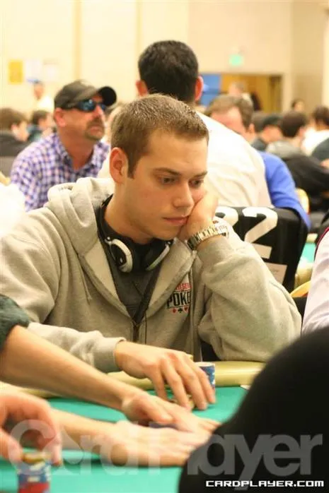 Online Poker -- Steve Gross Still Leads OPOY Race